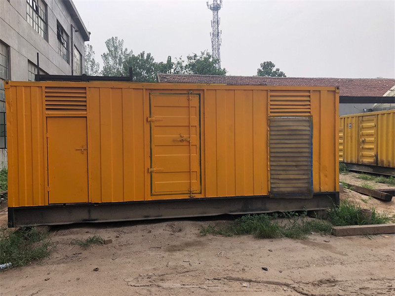 泗县柴油发电机如何判断新机油是否已经完全充满机油滤清器？